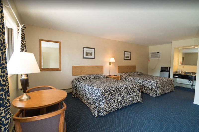 Alpine Budget Host (Alpine Motel) - From Web Listing (newer photo)